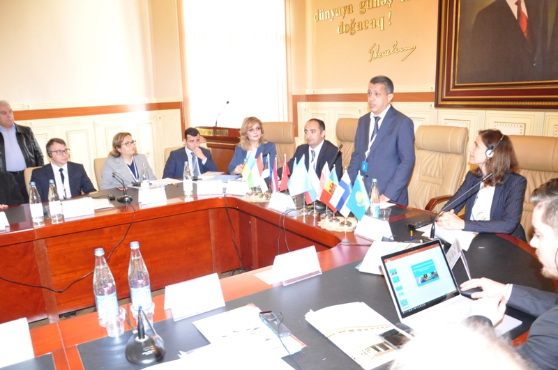 BMT BDU-da seminar keçirib - FOTO