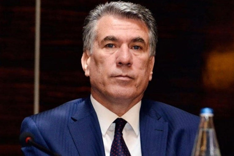Ziyafət Əsgərov yenə deputatlara irad tutdu: “Diqqətli olaq”   