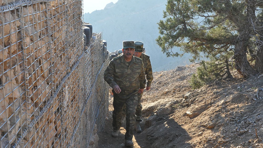 Zakir Həsənov işğaldan azad edilmiş kəndə getdi   