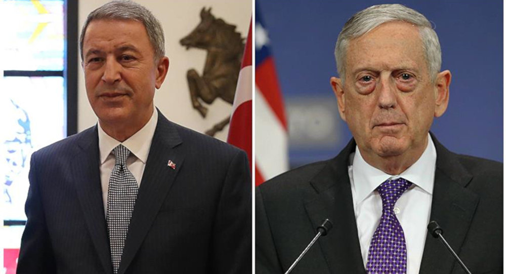 Akar  amerikalı həmkarı ilə hərbi əməkdaşlığə müzakirə etdi