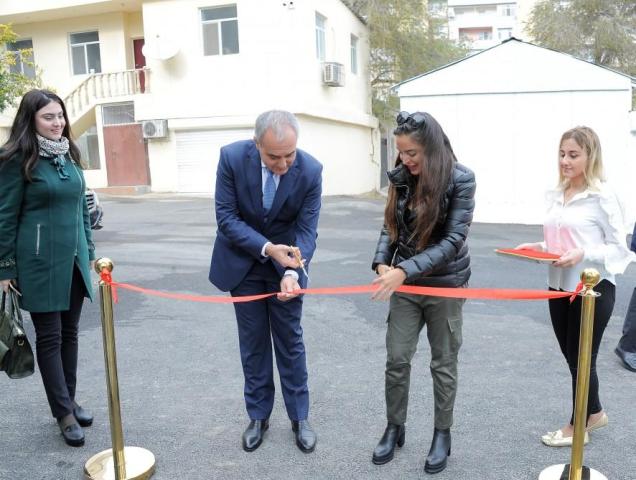 Leyla Əliyeva kütləvi ağacəkmə kampaniyasında iştirak etdi - FOTOLAR