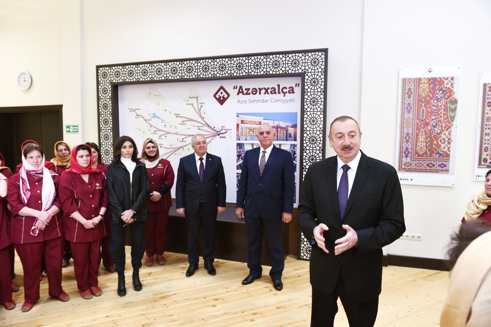 Azərbaycanda 30 xalça fabrikinin tikilməsi nəzərdə tutulub 