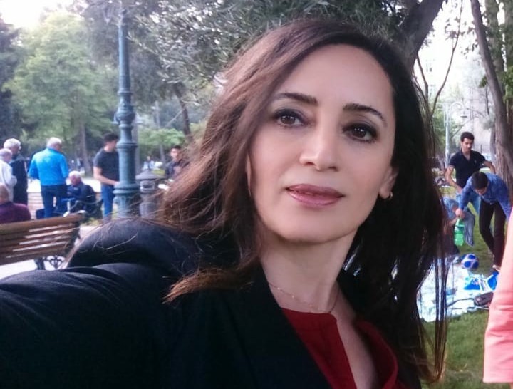 Bizimkilər - Xanım jurnalist: “Təzyiqlərə də məruz qaldım, amma bu peşədən bezmədim” - FOTOLAR   