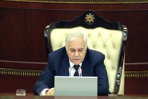Oqtay Əsədov İzmirdə Qarabağla bağlı çağırış etdi   