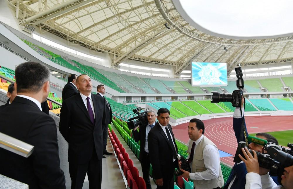 İlham Əliyev Aşqabadda Olimpiya Kompleksi ilə tanış oldu - FOTOLAR