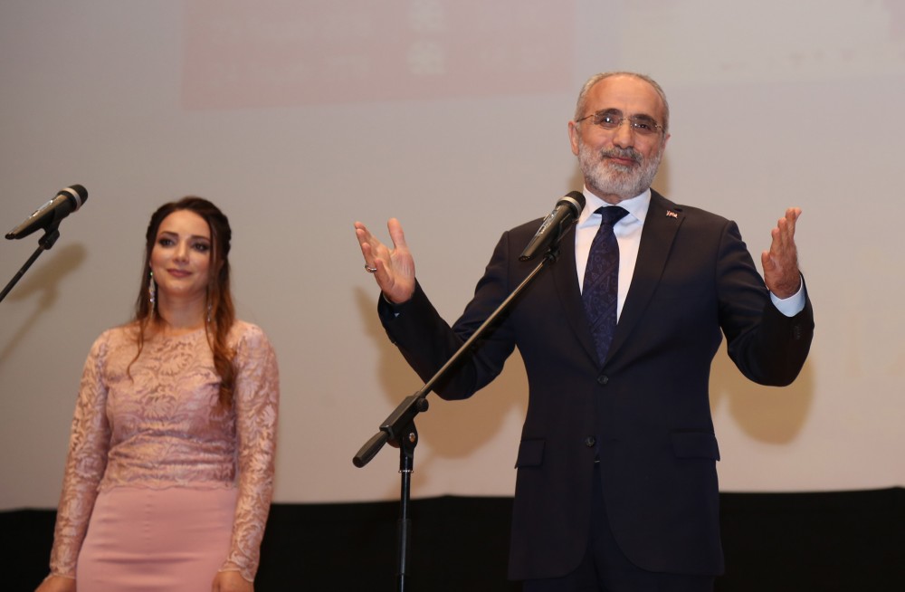 Bakıda türk filmləri həftəsinin açılışı oldu