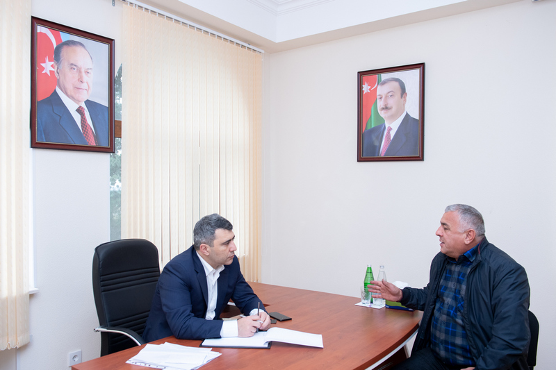 İnam Kərimov şikayətləri dinlədi – FOTO