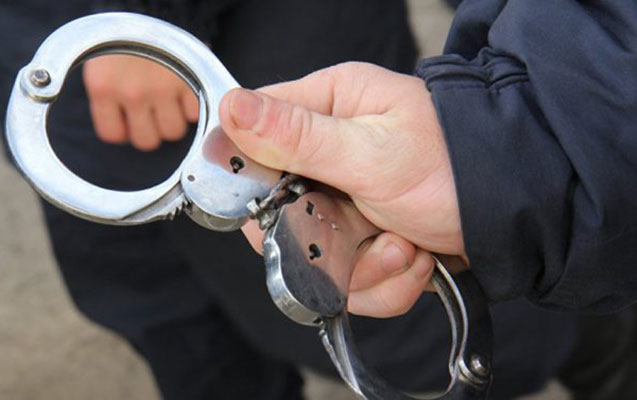 Polisi baltalayan qardaşlar tutuldu