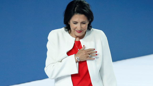 Zurabişvili prezident seçkilərində liderlik edir