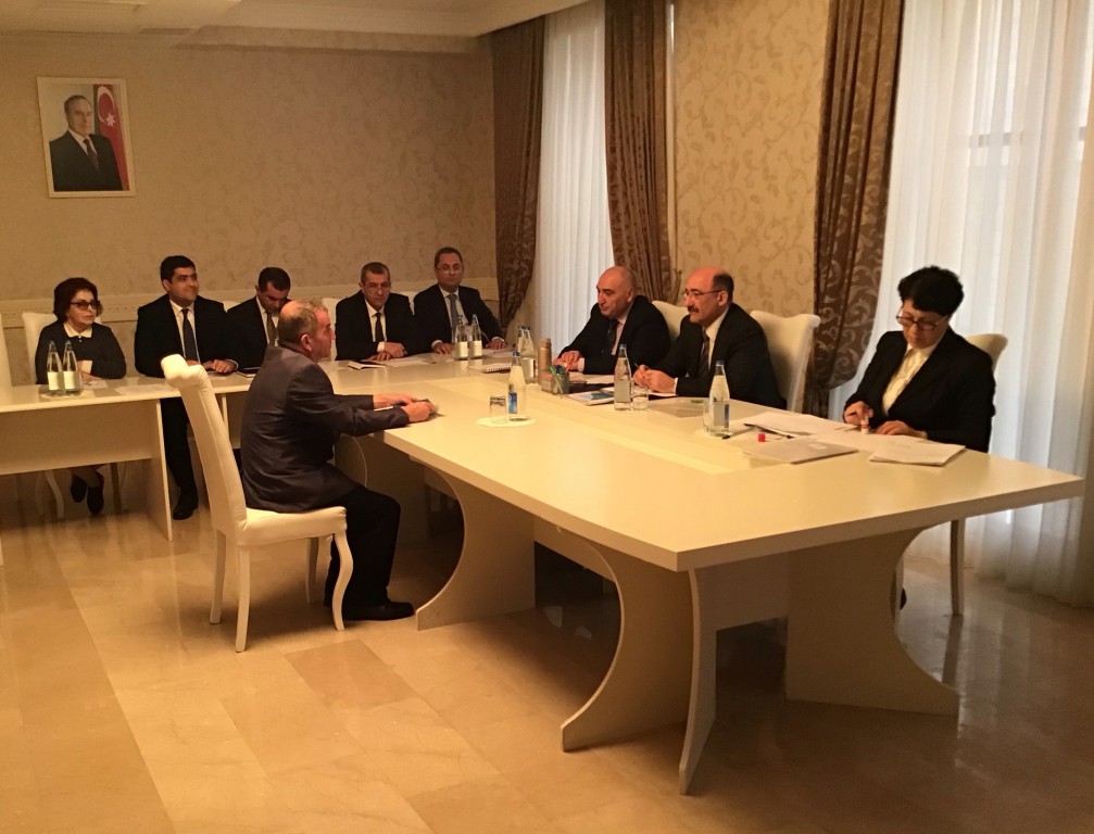 Mədəniyyət naziri Cəlilabadda şikayətləri dinlədi