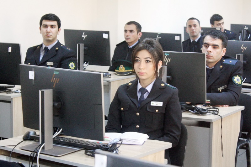 Gömrük Akademiyasında hazırlıq kursları başlayıb