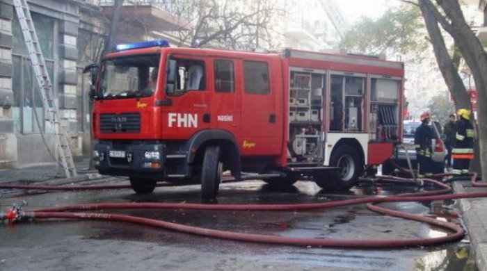 Lənkəranda 6 otaqlı ev yandı