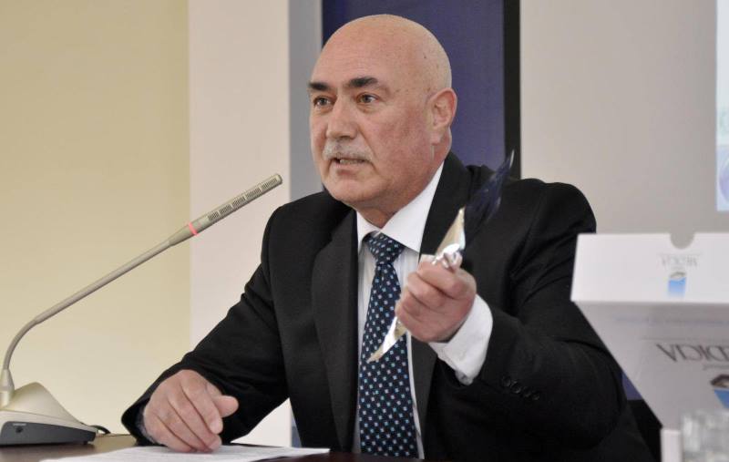 Böyük ürəkli insan!