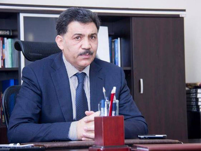 Deputat Aydın Hüseynov Vahid Əhmədovu gərginlik yaratmaqda SUÇLADI