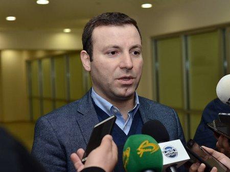 Millinin yeni baş məşqçisinin adı 1 ay ərzində açıqlana bilər