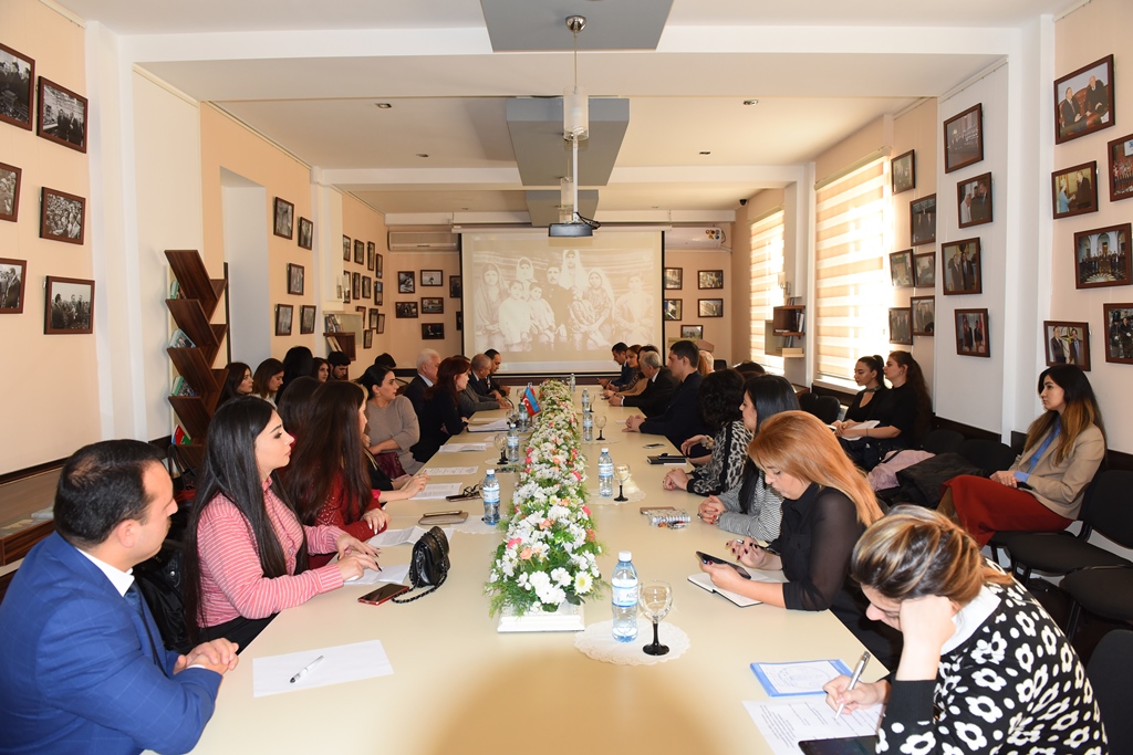 Dillər Universitetində Heydər Əliyev anıldı