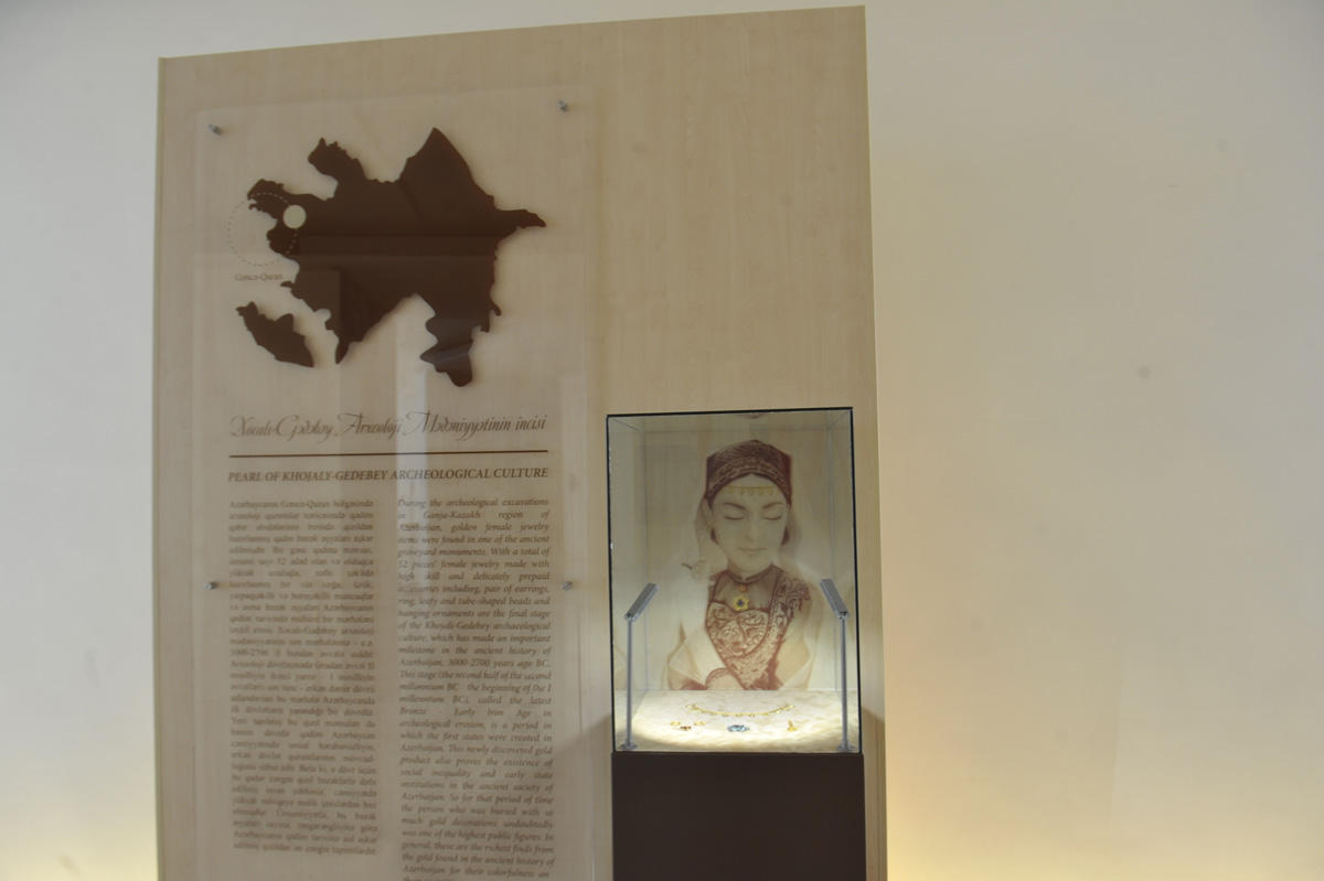 Heydər Əliyev Mərkəzində Xocalı-Gədəbəy arxeoloji mədəniyyəti incisinin təqdimatı olub - FOTO
