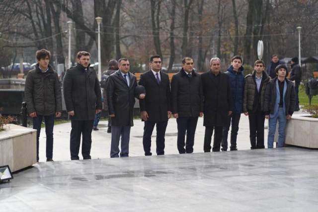 Rumıniyada ümummilli lider Heydər Əliyevin xatirəsi anılıb