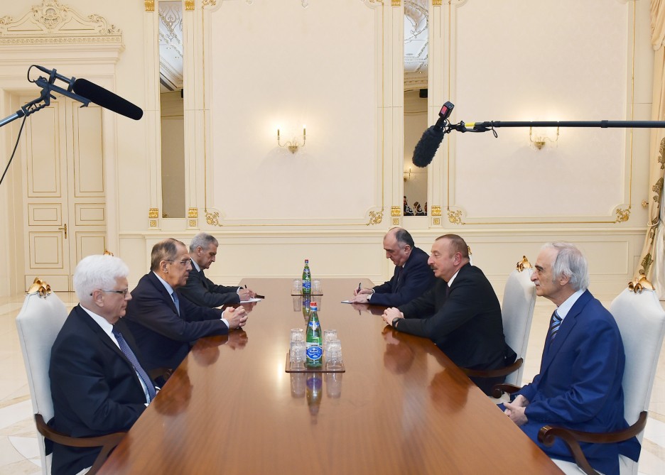 “Bakı ilə Yerevan arasında birbaşa dialoqa kömək göstərməyə davam etmək istəyirik”- Sergey Lavrov