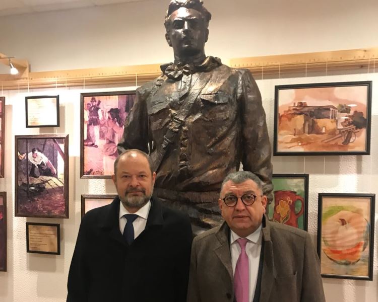 Azərbaycanlı deputat Sloveniya parlamentində - FOTO