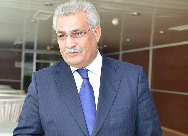 SƏSi qırmızıya çalan xalq artisti   