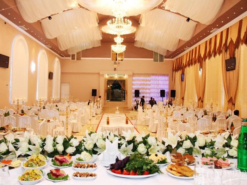 Bağlanan restoranlar haqqın yoluna qayıtmağa qərar verib - Nazirlik