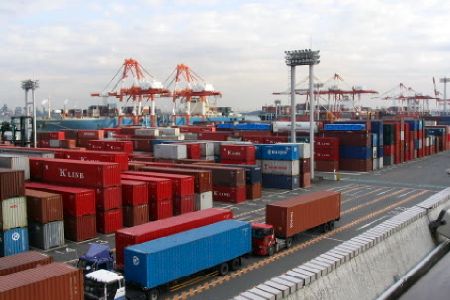 İran Əfqanıstana məhsul ixracını dayandırdı
