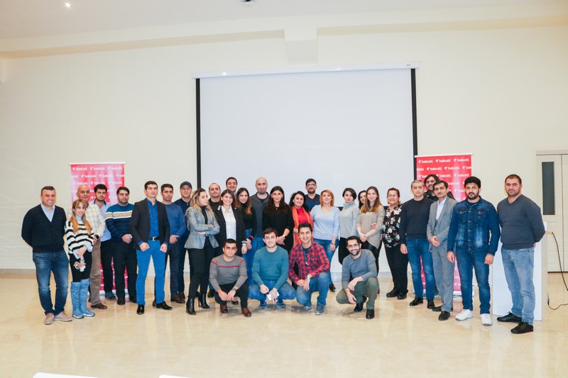 Bakcell jurnalistlər üçün seminar keçirdi - FOTOLAR