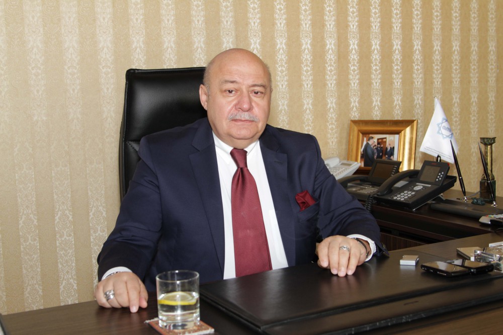 Elbay Qasımzadə “Şərəf” ordeni ilə təltif edildi