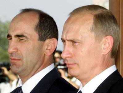 Putin həbsdə olan Koçaryanı təbrik etdi