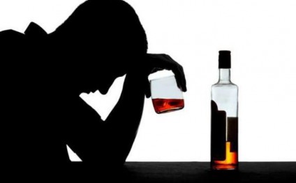 Alkoqollu içkilər intihara sürükləyir