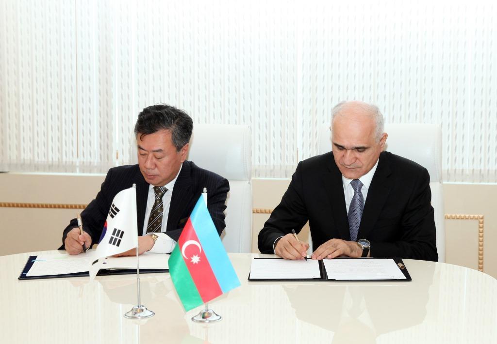 Azərbaycan və Koreya arasında qrantlarla bağlı saziş imzalandı