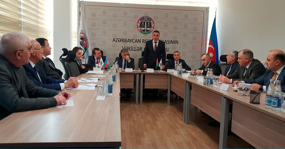 Azərbaycanda daha 1 vəkilin fəaliyyətinə xitam verildi - FOTO