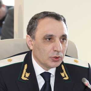 “25 vəzifəli şəxsə xəbərdarlıq, 16 vəzifəli şəxsə töhmət verilib” - Korrupsiya CİNAYƏTLƏRİ   