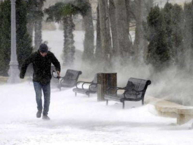 Temperatur 10 dərəcə enəcək, qar yağacaq, yollar buz bağlayacaq - XƏBƏRDARLIQ   