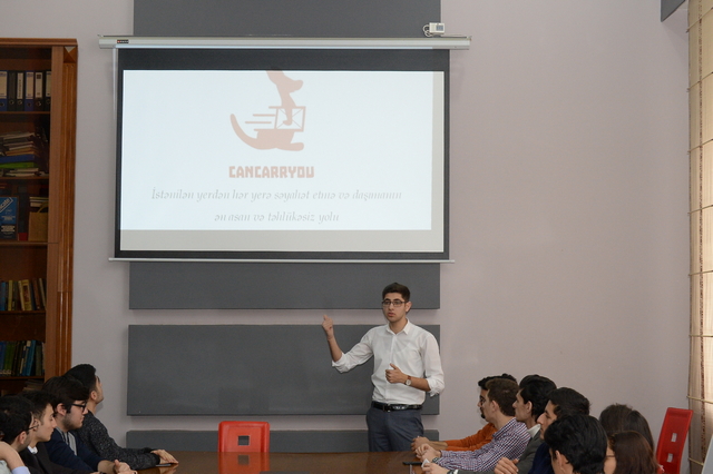 UNEC-də startap müsabiqəsi keçirilib