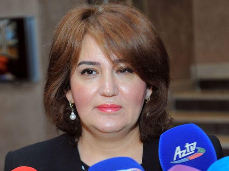 Məktəblərdə öz ixtisasını 20-30 faiz bilən müəllimlər var - RƏSMİ