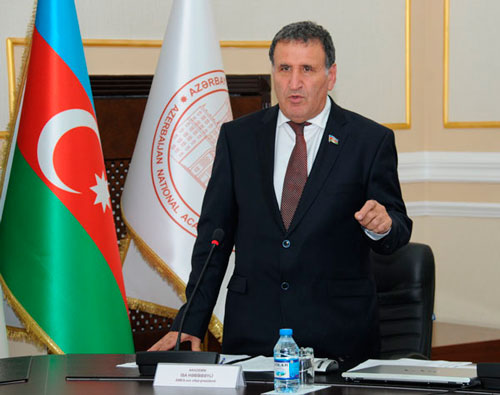 Təhsil proqramları sadələşdiriləcək – Nazirlik hərəkətə keçib
