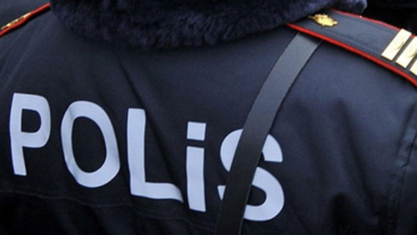 Polis axtarışda olan 11 nəfəri saxladı 