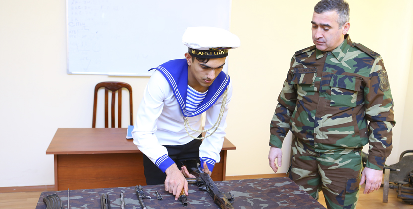 Məktəblilər arasında “Əsgər olmağa hazıram!” turniri keçirilib