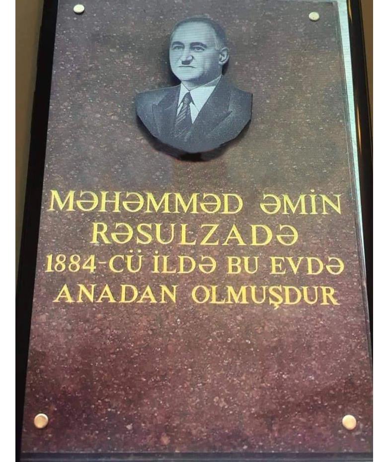 Rəsulzadənin üçüncü barelyefi - Bu dəfə təkcə adı saxladılar