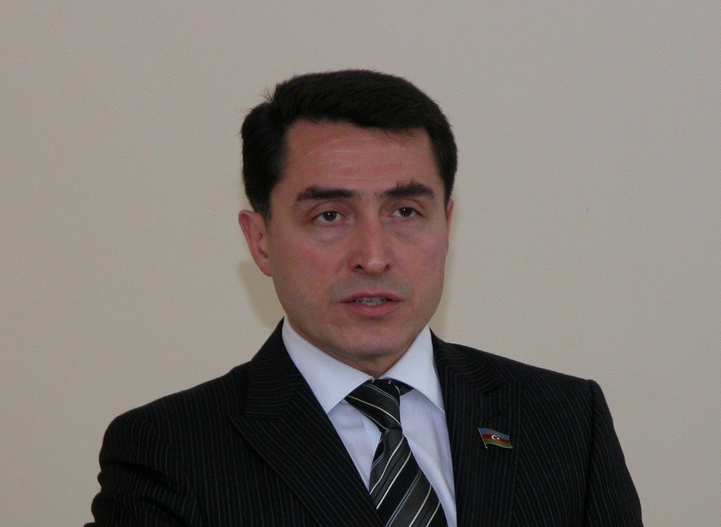 Əli Hüseynli Avropa Parlamentinə etiraz etdi