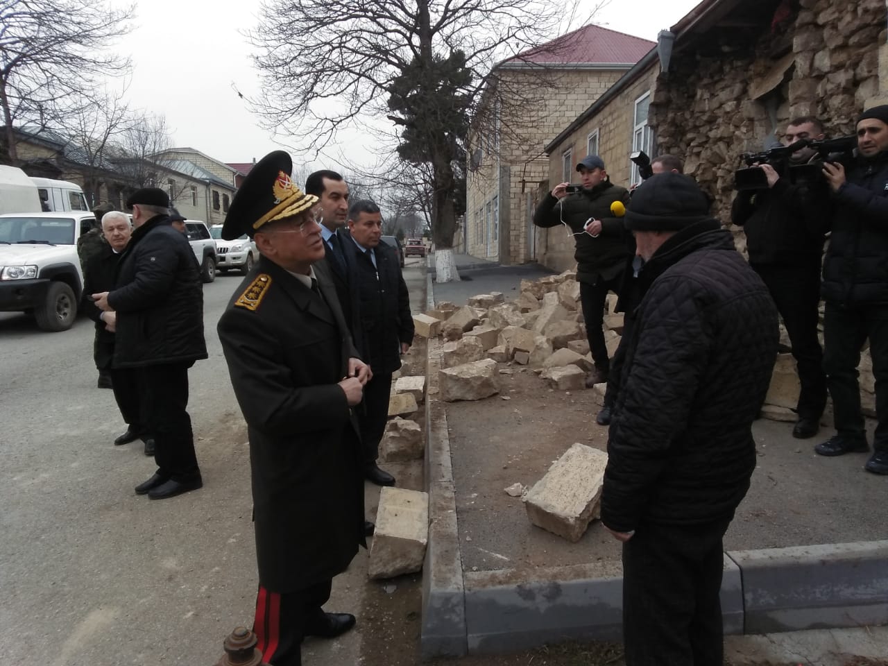 Prezident və 1-ci vitse-prezident zəlzələnin nəticələri barədə nazirə tapşırıq verib