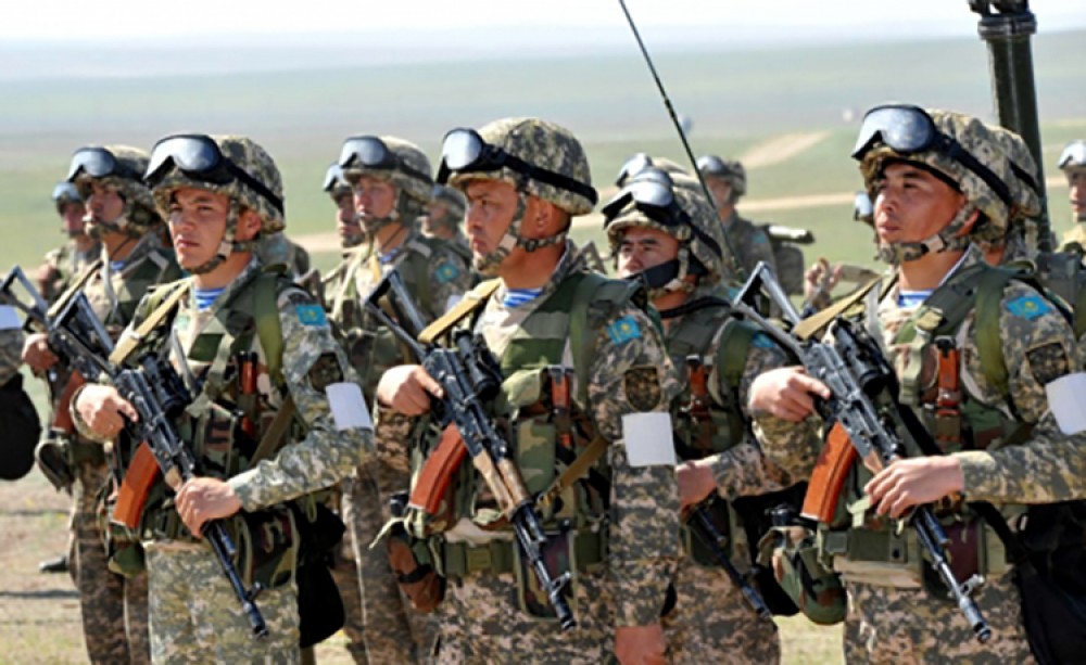 Bu &ouml;lkə də s&uuml;lhməramlı hərb&ccedil;ilərin sayını artırır