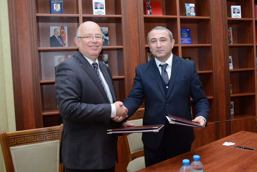 UNEC ilə Atılım Universiteti arasında memorandum imzalandı