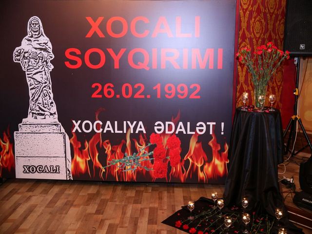 Binəqədi İcra Hakimiyyətində Xocalı faciəsi anıldı - FOTOLAR