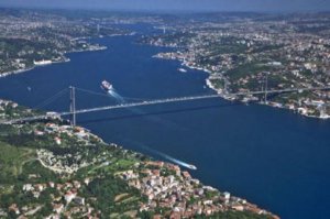 Türkiyə Dardanel boğazını yenə bağladı