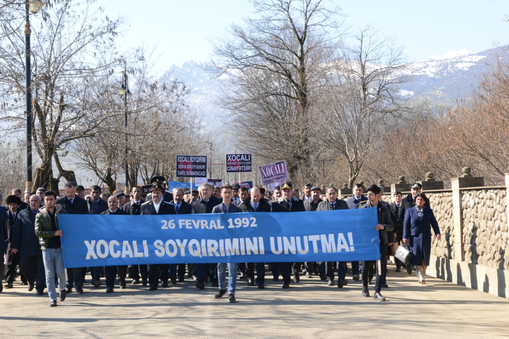 Lerikdə Xocalı faciəsinin 27-ildönümü ilə bağlı yürüş keçirilib - FOTO