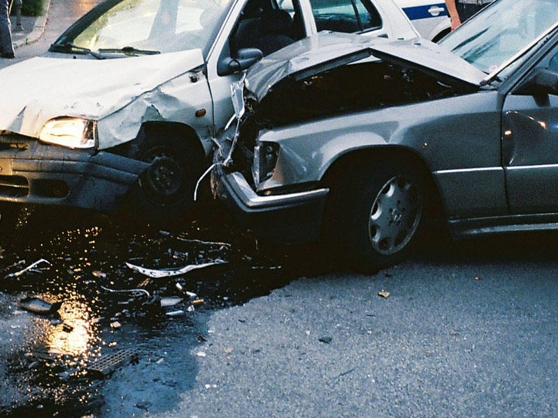 Ötən gün yol qəzalarında 5 nəfər yaralanıb