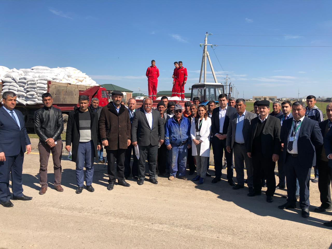 Cocuq Mərcanlı sakinləri pulsuz mineral g&uuml;brələrlə təmin olunub